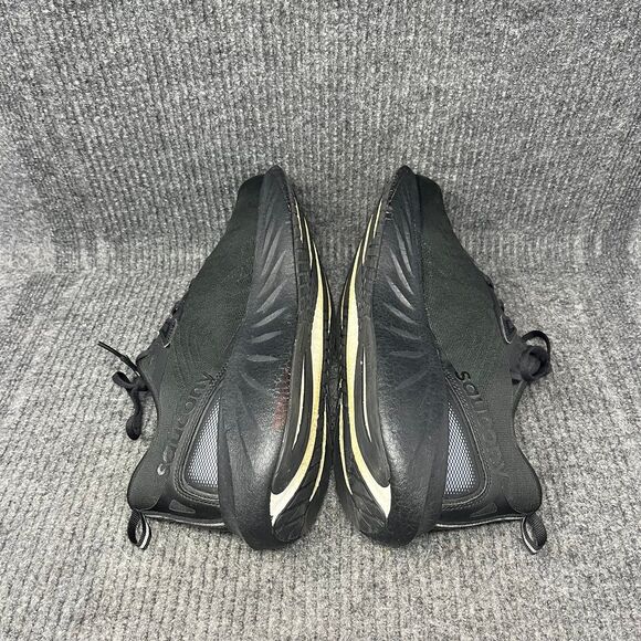 Saucony Triumph 22 Triple Black Athletic Running Shoes Mens Size 12.5 S20964-201 main image 6